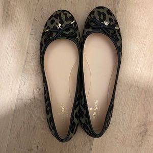 Bought these and never wore them and now they’re too small after having kids.